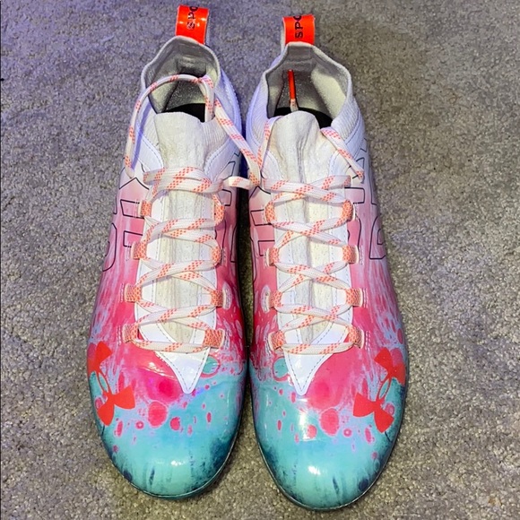 under armour drip cleats